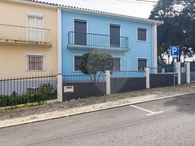 Moradia T5 à venda em Queluz e Belas, Sintra