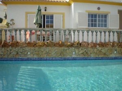 Moradia v3 ç apartamento t1 em anexo com piscina privada - Albufeira