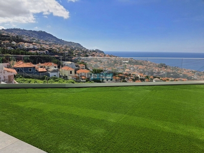Moradia T3 à venda em Funchal (Santa Luzia)