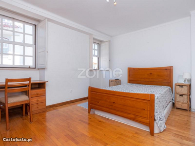 Apartamento T2 Duplex + Sotão Na Baixa De Coimbra