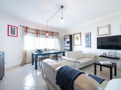Apartamento T2 com Arrecadação para venda em Santa Marta do Pinhal