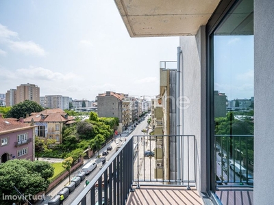 Apartamento T1 de Luxo na Boavista, Porto