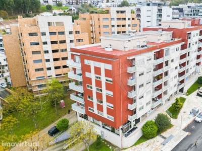 Apartamento T1+1 em Fraião, Braga