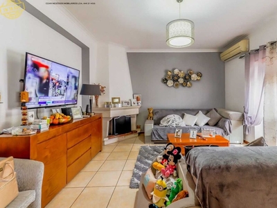 Apartamento T3+2 em Santa Apolónia, Coimbra