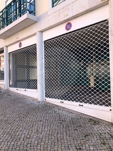 Garagem para arrendar em Arroios, Lisboa