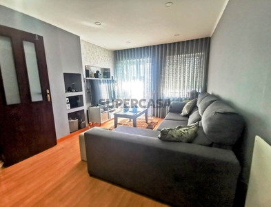 Apartamento T2 à venda em Póvoa de Varzim, Beiriz e Argivai