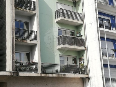 Apartamento T3 à venda em Silvares, Pias, Nogueira e Alvarenga, Lousada
