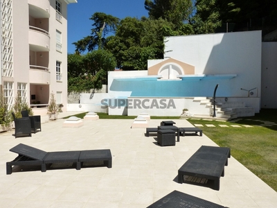 Apartamento T3+1 para arrendamento em Cascais e Estoril