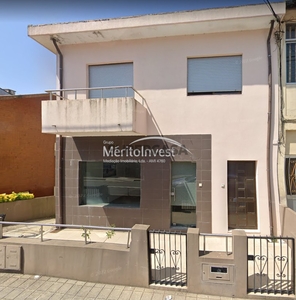 Moradia T2 à venda em Fânzeres e São Pedro da Cova