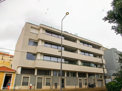 Apartamento T3 para Arrendamento - Cantareira - Porto