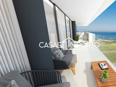 Penthouse de luxo nova T4 com terraço, primeira linha mar Gaia. Lavadores/ Canidelo