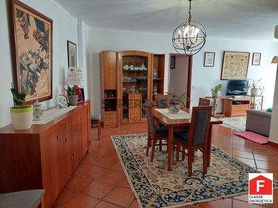 Apartamento T3 à venda em Santiago do Cacém, S.Cruz e S.Bartolomeu da Serra