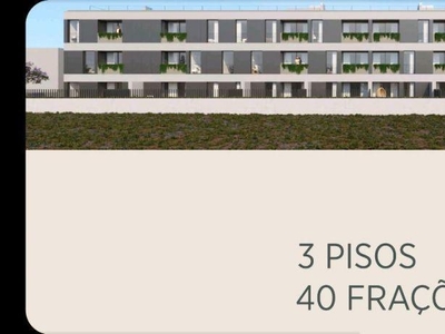 Apartamento T1+1 Kit com terraço em São Mamede, Venda em Projeto