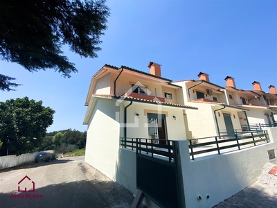 Casa para alugar em Branca, Portugal