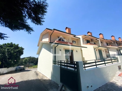 Casa para alugar em Branca, Portugal
