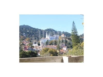 Moradia T7 na charmosa e encantadora Vila de Sintra