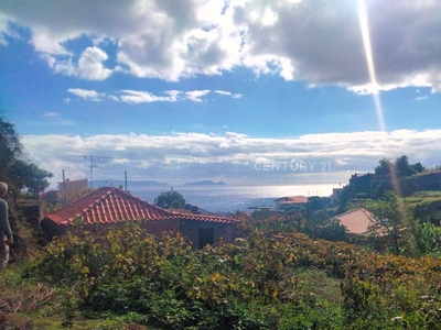 Luminoso Terreno agrícola em Gaula, Santa Cruz, Madeira