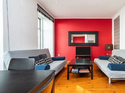 Apartamento de 2 quartos para alugar em Rossio e Restaudores, Lisboa