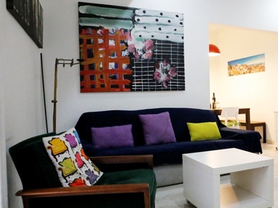 Apartamento de 3 quartos moderno para alugar em Estrela, Lisboa