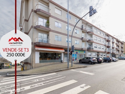 Apartamento T3+1 Duplex | Varanda | L. Garagem | Vila Nova Gaia