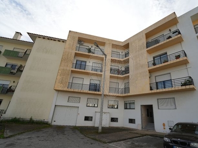 Apartamento T4 à venda em Abrantes (São Vicente e São João) e Alferrarede, Abrantes