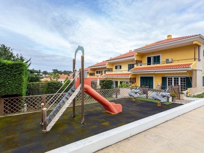 4 Bedroom Villa In Copper