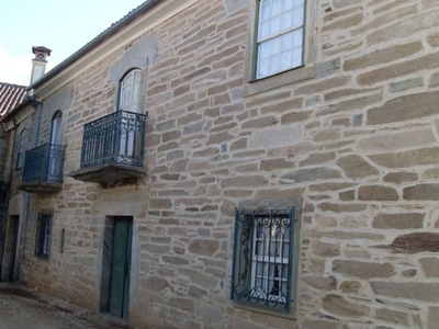 Casa T7 em Agrobom, Saldonha e Vale Pereiro de 330 m²
