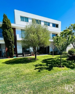 Casa / Villa T4 em Azurara de 550 m²