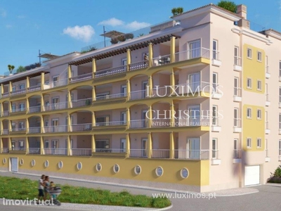 Apartamento, com terraço, para venda, em Lagos, Algarve