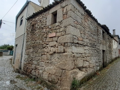 Casa Antiga à venda em Carregal