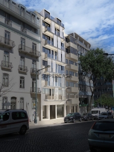 Apartamento T1 à venda na Rua Luciano Cordeiro