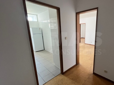 Apartamento em Rua Avelar Brotero Nº 2 Santo António de Cavaleiros