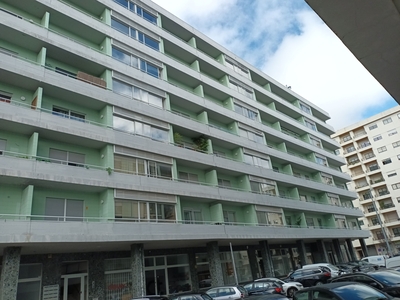 Apartamento T2 para arrendar em Pedrouços, Maia