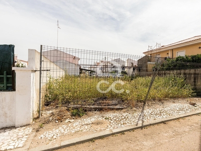 Lote de terreno urbano com 315 m2 | Campo Maior