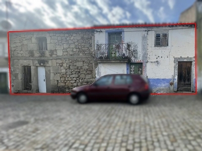 Moradias para reconstrução | Escalos de Baixo, Castelo Branco