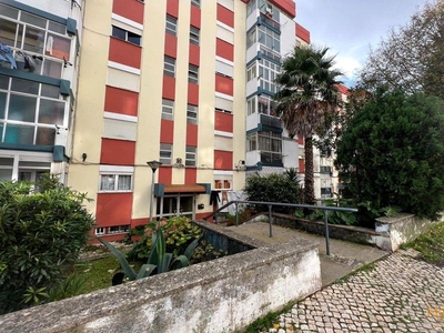 Apartamento T1 em Monte Abraão, Sintra