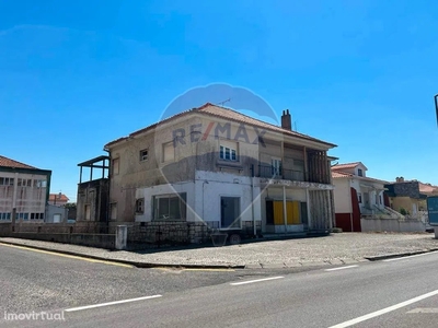 Edifício para comprar em Marinha Grande, Portugal