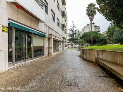 Edifício para comprar em Ramalde, Portugal