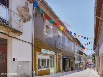 Edifício para comprar em Santa Maria da Feira, Portugal