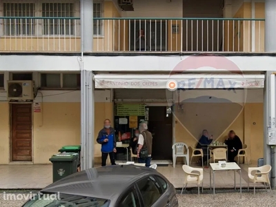 Edifício para comprar em Santa Maria dos Olivais, Portugal