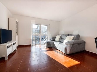 3 Bedroom Duplex Renovated Apartment| Rua Vasco da Gama in Alverca do Ribatejo