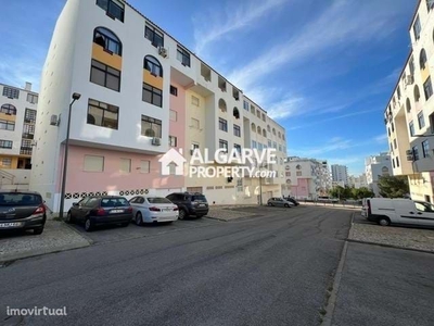 Apartamento T2 a 300 metros da praia em Quarteira, Algarve