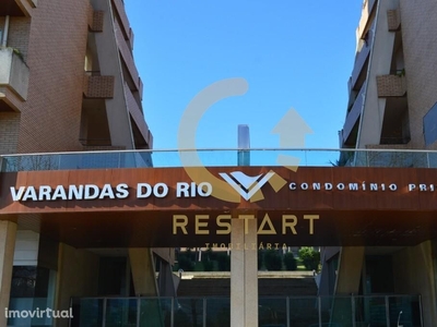 T4 - Suite - Varanda - Elevador -Terraço - Box 2 Carros - S.J.Madeira