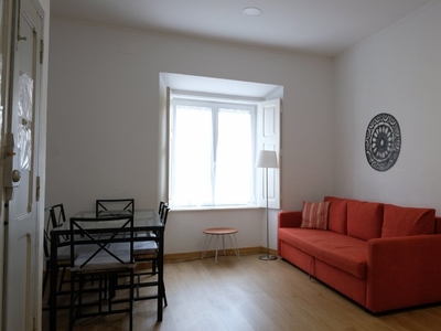 Apartamento de 2 quartos para alugar em Oeiras, Lisboa