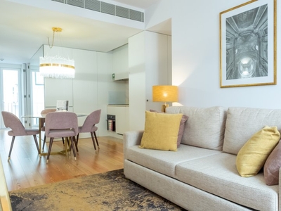 Apartamento de 2 quartos para alugar em Santa Maria Maior, Lisboa