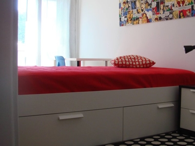Quarto em apartamento de 4 quartos São Domingos de Benfica, Lisboa