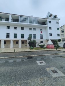 Apartamento T2 para arrendamento em Cascais e Estoril