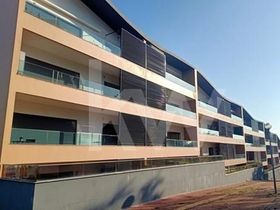 T3 c/ terraço para Venda – Urbanização Quinta do Inquisidor, Loures