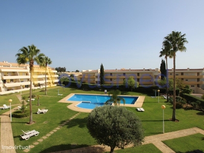 Apartamento T2+2, campos de golfe, Vilamoura, Algarve