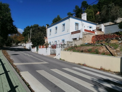 Moradia Isolada T8 Duplex à venda em Estrada da Serra